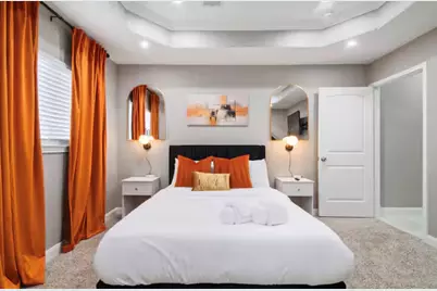 5914 Southridge Street #B, Houston, TX 77033 - Photo 21