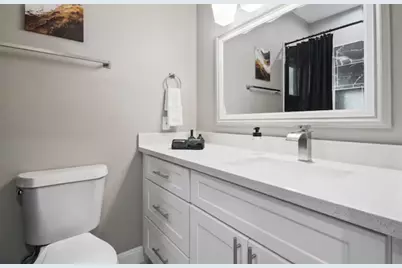 5914 Southridge Street #B, Houston, TX 77033 - Photo 33