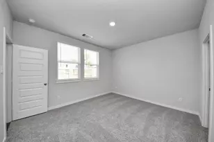 8811 Bird Br Dr, Houston, TX 77078 - Photo 21