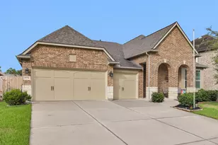 18714 Bridle Grove Ct, Tomball, TX 77377 - Photo 1