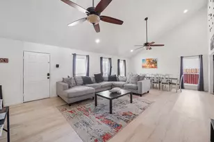 8007 Beluche Dr, Galveston, TX 77551 - Photo 7