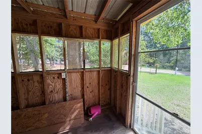 302 County Road 4473, Warren, TX 77664 - Photo 9