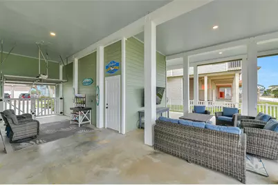 13602 Windlass Circle, Galveston, TX 77554 - Photo 33
