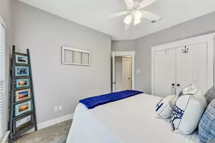 13602 Windlass Cir, Galveston, TX 77554 - Photo 27