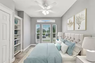 13602 Windlass Cir, Galveston, TX 77554 - Photo 19