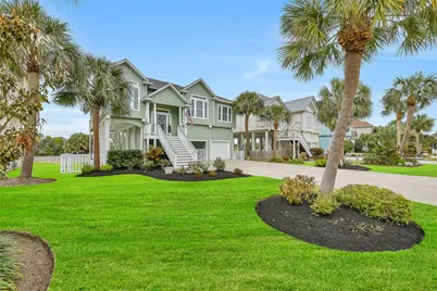 13602 Windlass Circle, Galveston, TX 77554 - Photo 5