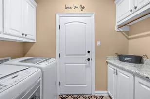 3057 Peterson Cir, Bryan, TX 77802 - Photo 17