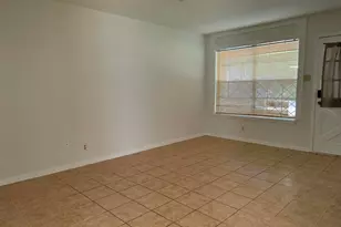 4414 Continental Dr, Houston, TX 77072 - Photo 3