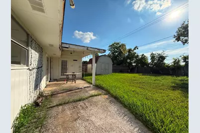 4414 Continental Drive, Houston, TX 77072 - Photo 15