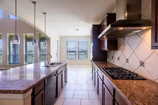 13210 Southern Orchard Ln, Rosharon, TX 77583 - Photo 11