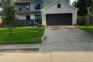 6406 Schiller St, Houston, TX 77055 - Photo 13