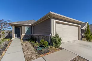 1218 Colt Canyon Dr, Alvin, TX 77511 - Photo 1