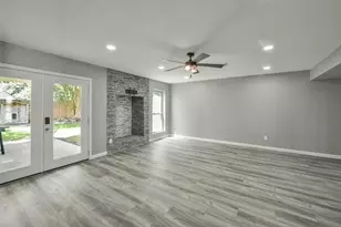 18606 Mellowgrove Ln, Spring, TX 77379 - Photo 7