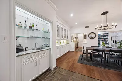 2220 Fulham Court, Houston, TX 77063 - Photo 5