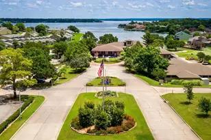 119 April Breeze St, Conroe, TX 77356 - Photo 43