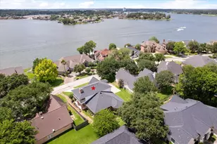 119 April Breeze St, Conroe, TX 77356 - Photo 5