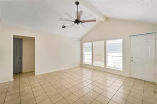13619 Tanvern Ln, Houston, TX 77014 - Photo 3