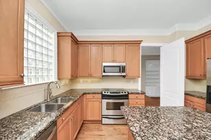 2930 Brompton Square Dr, Houston, TX 77025 - Photo 27