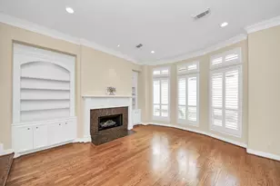 2930 Brompton Square Dr, Houston, TX 77025 - Photo 21
