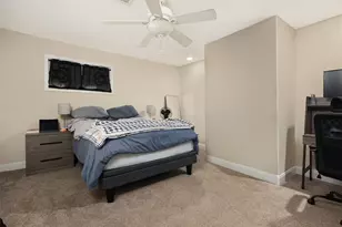 1003 S Country Club Dr, La Porte, TX 77571 - Photo 27