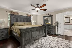 1003 S Country Club Dr, La Porte, TX 77571 - Photo 23