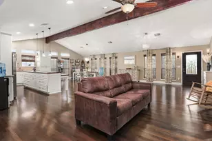 1003 S Country Club Dr, La Porte, TX 77571 - Photo 17