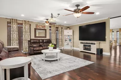 1003 S Country Club Drive, La Porte, TX 77571 - Photo 21
