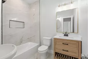 812 Linia Alfred, Cleveland, TX 77327 - Photo 15