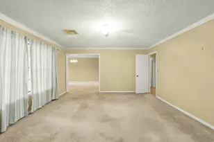 321 Johnson St, Brenham, TX 77833 - Photo 9