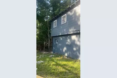 2450 South 4th, Beaumont, TX 77701 - Photo 9