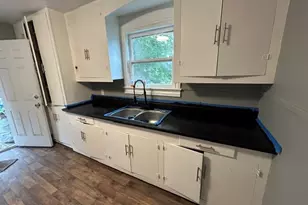 2450 South 4th, Beaumont, TX 77701 - Photo 5