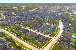 2011 Crown Lk Dr, Missouri City, TX 77459 - Photo 19