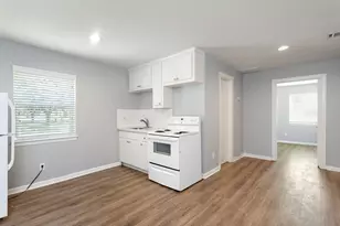 3601 Murworth Dr, Houston, TX 77025 - Photo 3