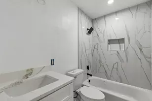 9238 Friendship Rd, Houston, TX 77080 - Photo 15