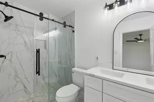 9238 Friendship Rd, Houston, TX 77080 - Photo 23