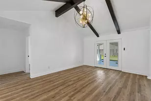 9238 Friendship Rd, Houston, TX 77080 - Photo 11