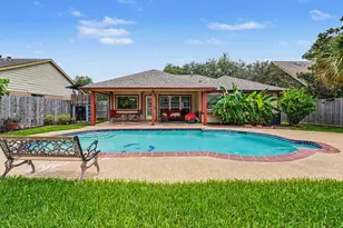 2909 Forest Hills Dr, League City, TX 77573 - Photo 25