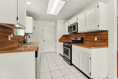 2909 Forest Hills Drive, League City, TX 77573 - Photo 5