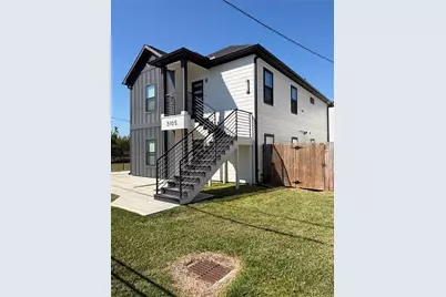 3105 Grassmere Street #A, Houston, TX 77051 - Photo 3