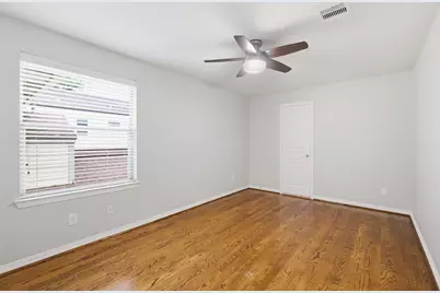 233 W 26th Street, Houston, TX 77008 - Photo 27