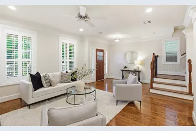 233 W 26th Street, Houston, TX 77008 - Photo 9