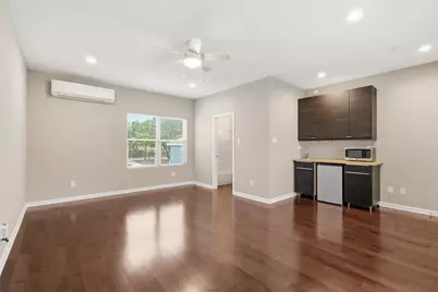 233 W 26th Street, Houston, TX 77008 - Photo 25