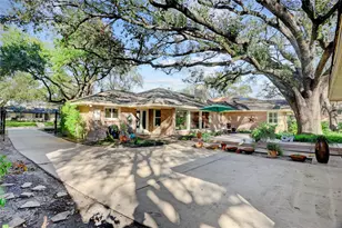 3813 Linkview Dr, Houston, TX 77025 - Photo 23