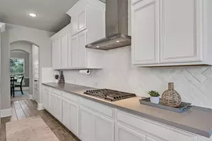 2712 Ahnya Ln, League City, TX 77573 - Photo 11