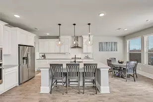 2712 Ahnya Ln, League City, TX 77573 - Photo 9