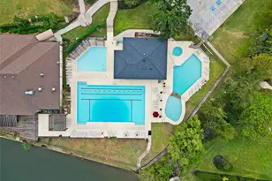 117 E Park Dr, Conroe, TX 77356 - Photo 35