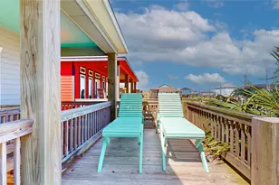 1815 Redfish Ln, Crystal Beach, TX 77650 - Photo 5