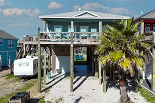 1815 Redfish Ln, Crystal Beach, TX 77650 - Photo 39