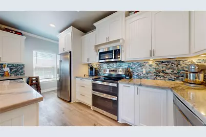 1815 Redfish Lane, Crystal Beach, TX 77650 - Photo 11