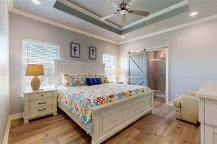 1815 Redfish Ln, Crystal Beach, TX 77650 - Photo 15